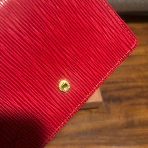 Louis Vuitton Authentic Red Epi Leather Small Agenda PM/ Passport Holder CA0959 - Picture 10 of 17